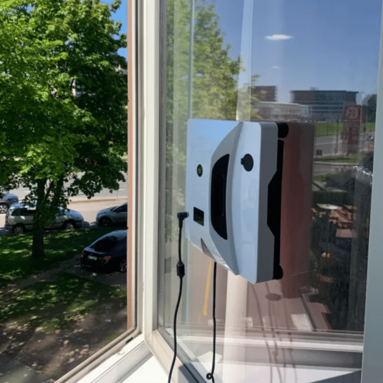 Langų valymo robotas HESTER M2PRO + 5 papildomos šluostės Hester Robotai